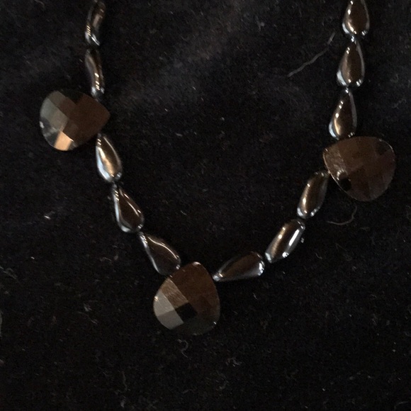 Beautiful Handcrafted Black Beaded Necklace - Picture 6 of 6